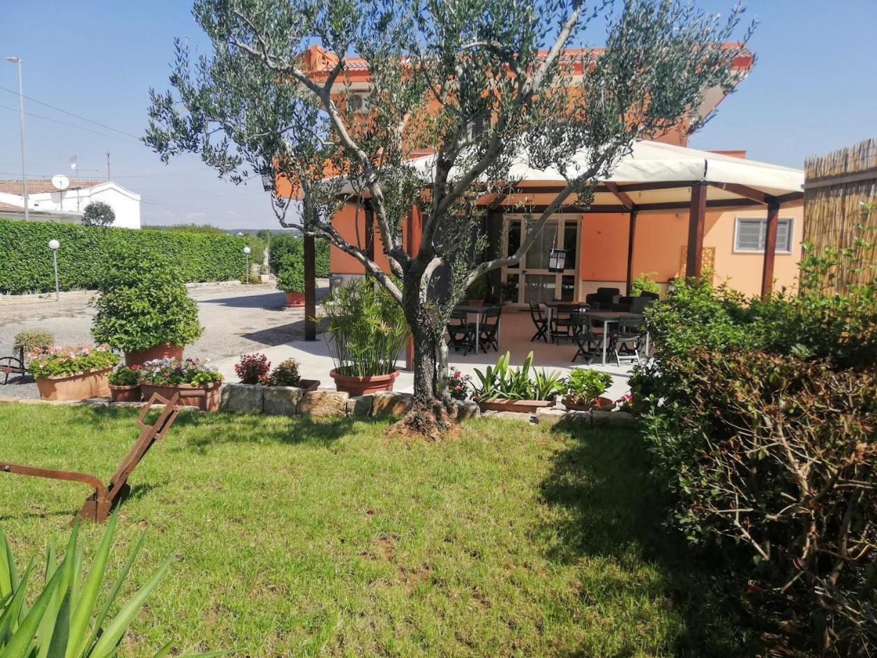 B & B Villa Lucia Noci Exterior photo